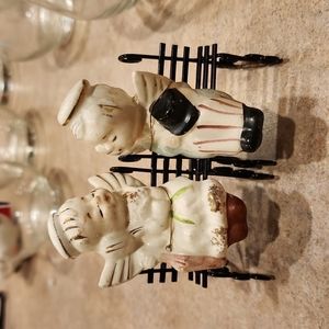 Vintage Rare '50s kissing boy and girl salt & pepper shakers